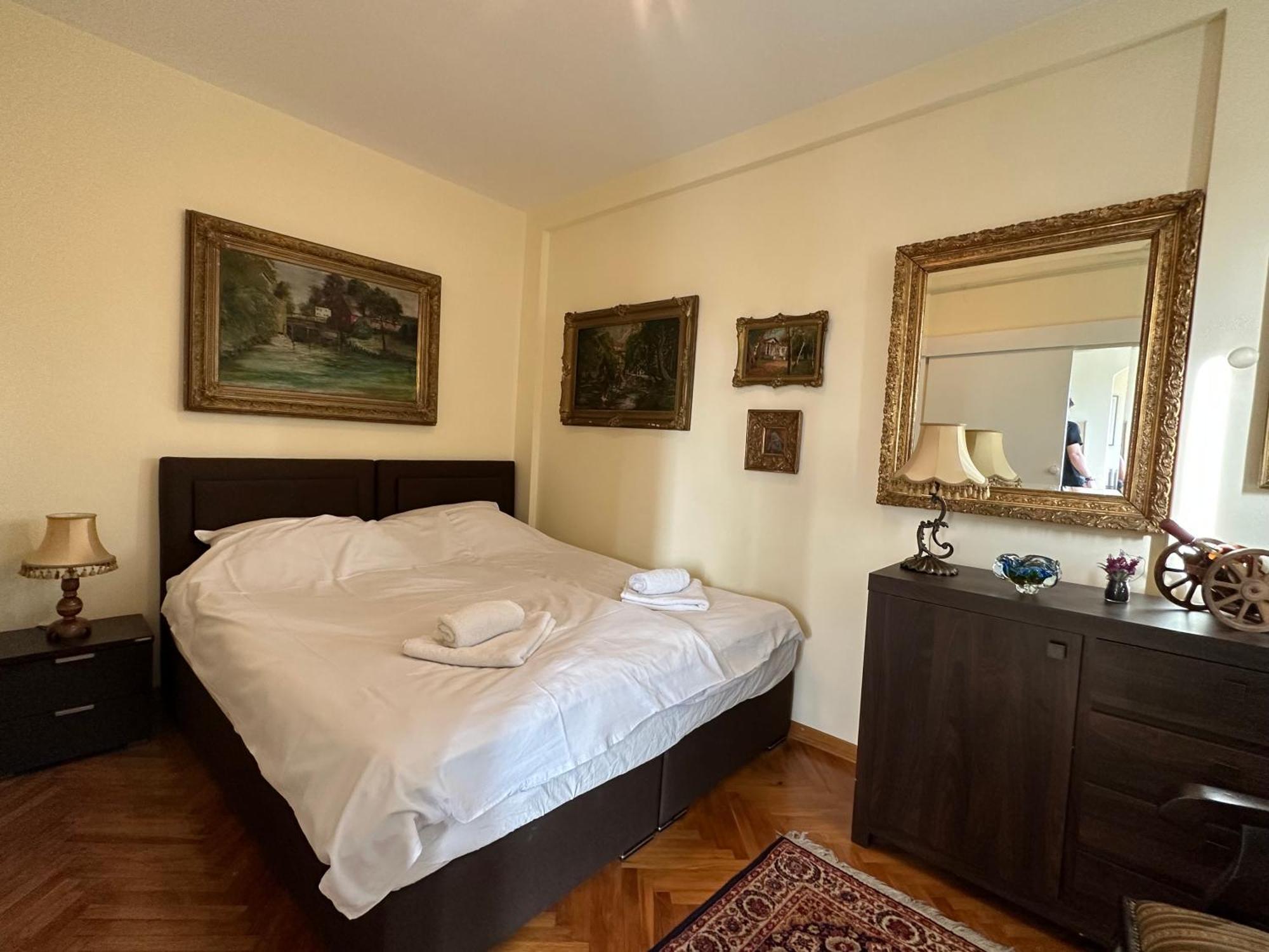 Vintage Delight Apartment Vracar Hram Sv Save Βελιγράδι Εξωτερικό φωτογραφία